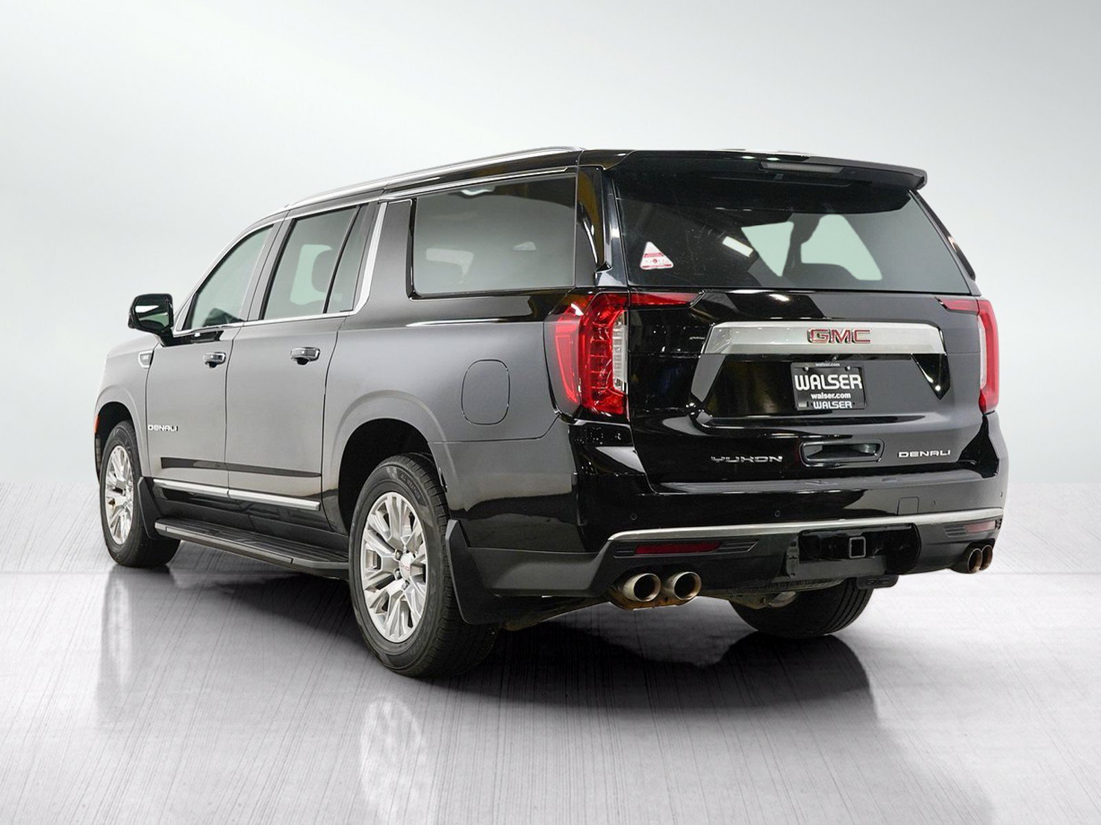 Used 2021 GMC Yukon XL Denali AWD/4WD image 5