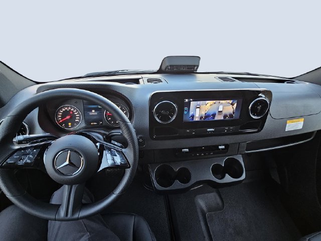 New 2026 Mercedes-Benz Sprinter 2500 image 17