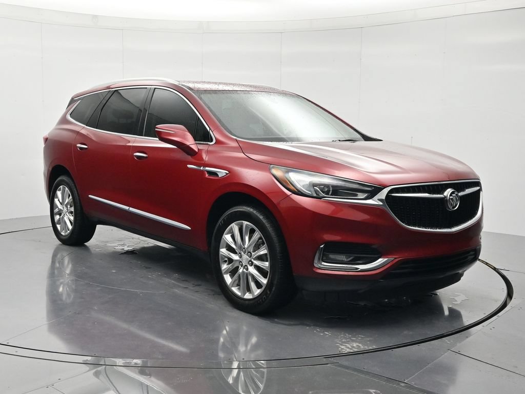 Certified 2018 Buick Enclave Essence FWD image 3