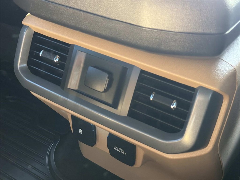 Used 2022 Ford F150 Lariat image 21