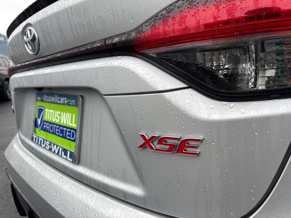 Used 2025 Toyota Corolla XSE image 32