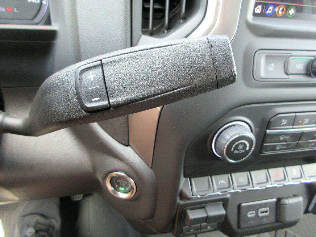 New 2026 Chevrolet Silverado 1500 Custom Trail Boss w/ LPO, Dark Essentials Package AWD/4WD image 28