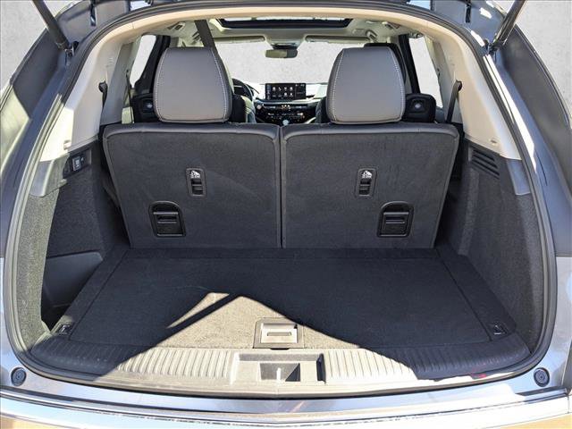 Certified 2025 Acura MDX SH-AWD w/ Technology Package image 6
