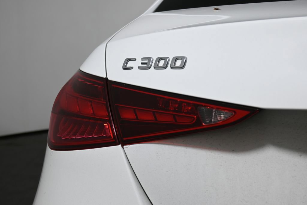 Used 2023 Mercedes-Benz C 300 4MATIC Sedan image 12