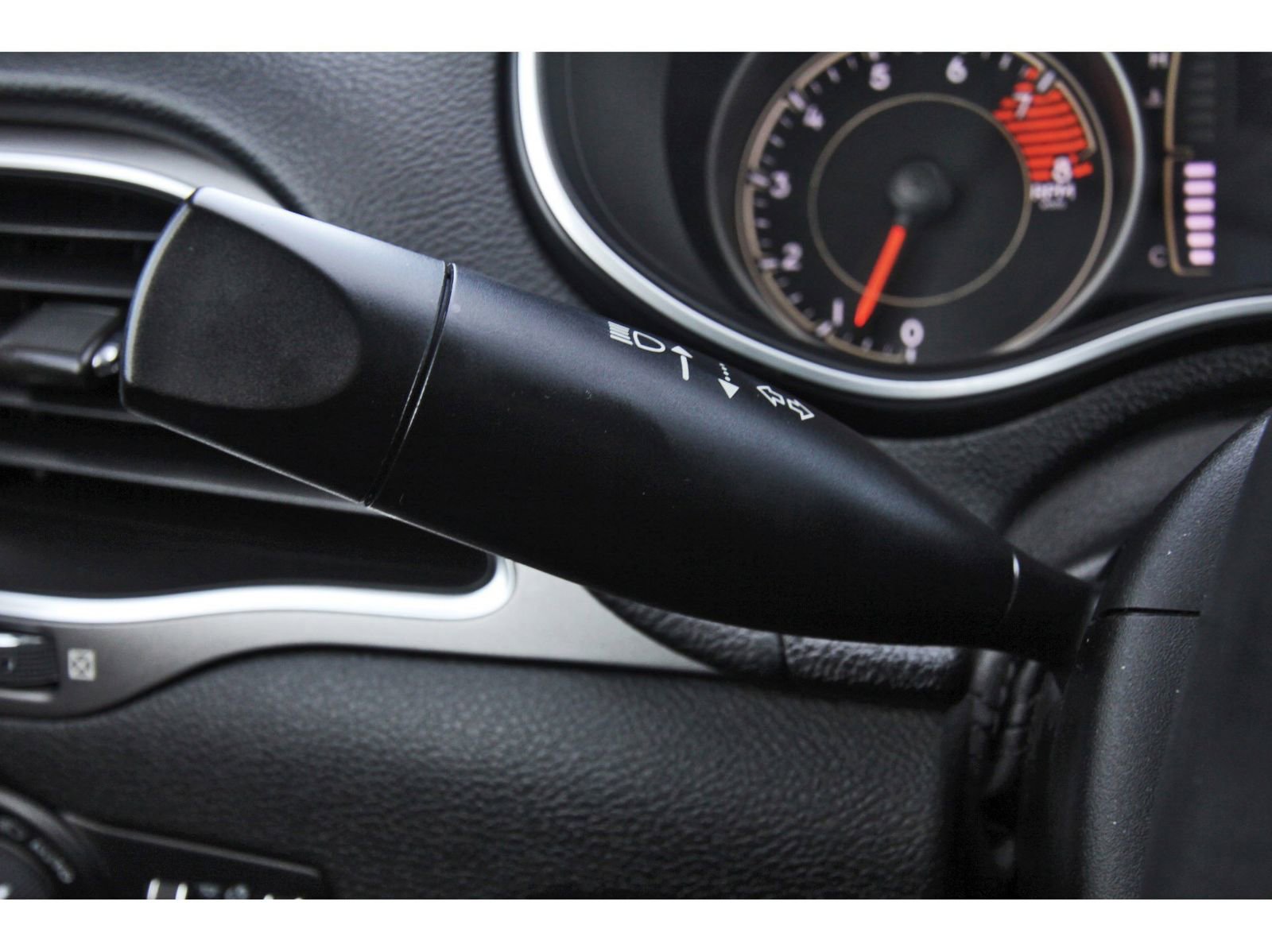 Used 2021 Jeep Cherokee Latitude Lux image 20