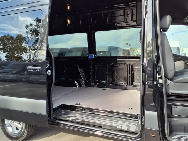 New 2025 Mercedes-Benz Sprinter 2500 image 20