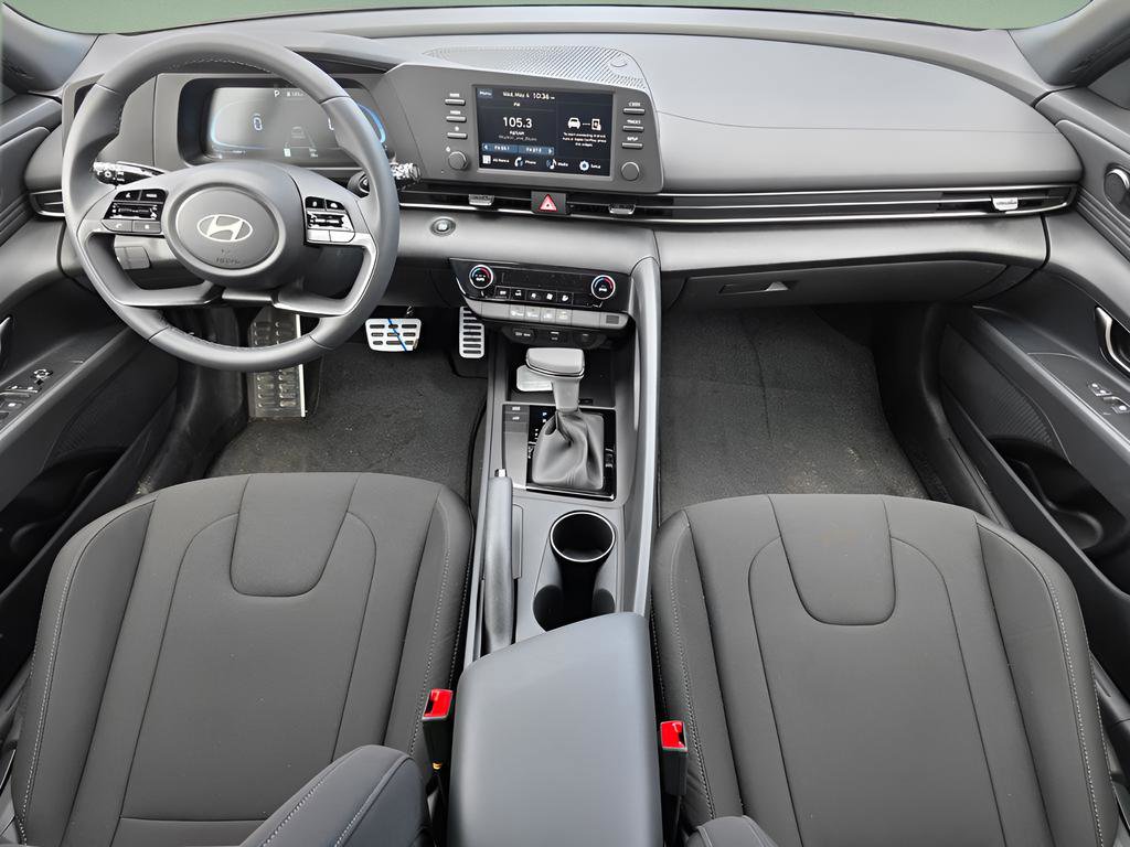 New 2026 Hyundai Elantra Sport FWD image 15