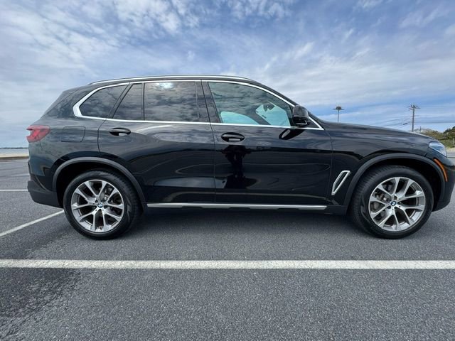 Used 2021 BMW X5 xDrive40i w/ Premium Package AWD/4WD image 5