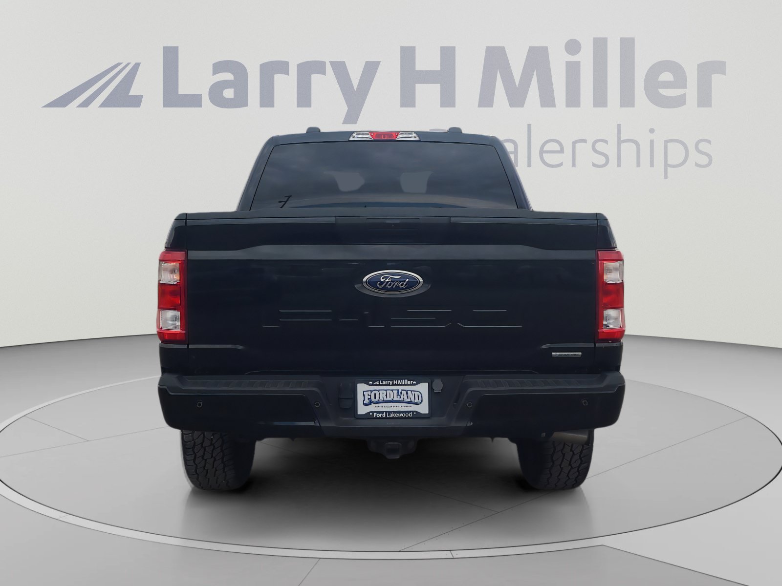 Used 2023 Ford F150 XL w/ STX Appearance Package AWD/4WD image 4