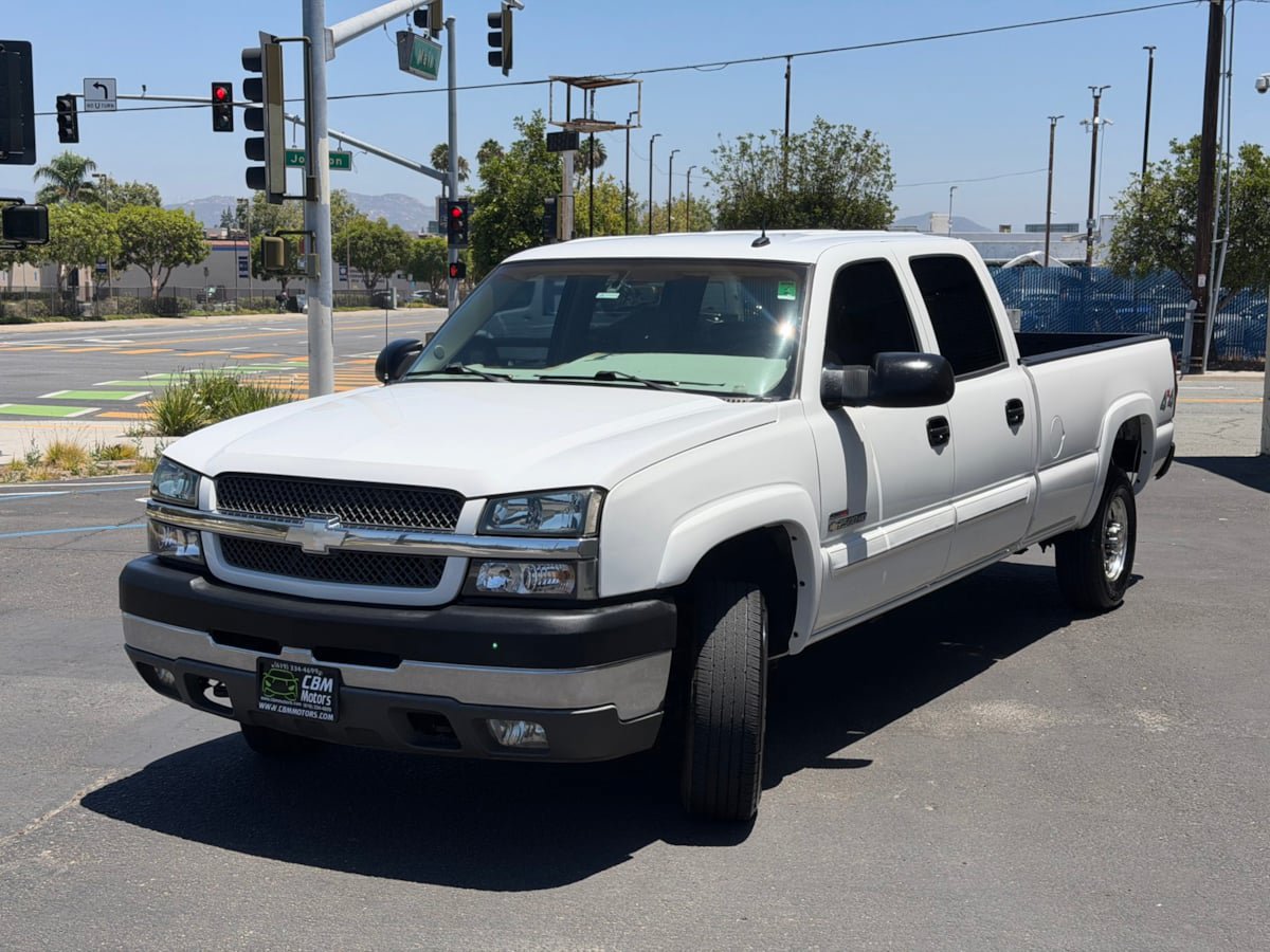 Used 2003 Chevrolet Silverado 2500 LT w/ Skid Plate Package AWD/4WD image 5