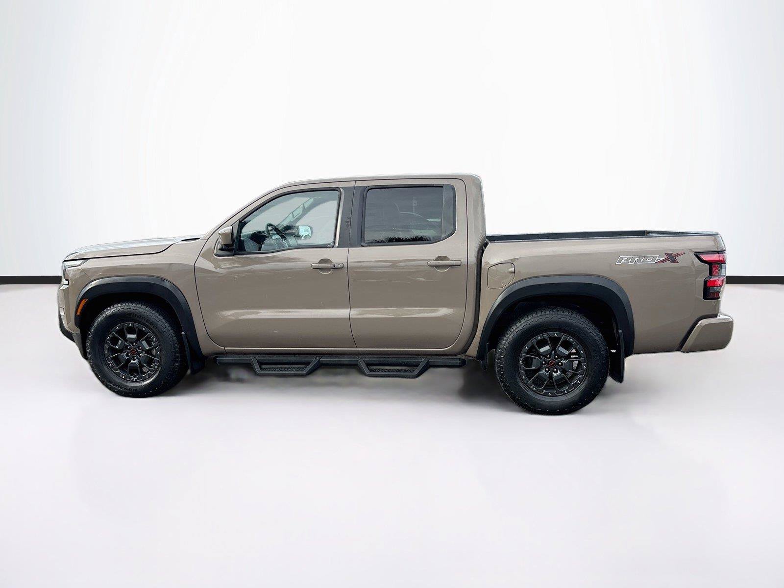Used 2024 Nissan Frontier Pro-X w/ Pro Premium Package RWD image 4