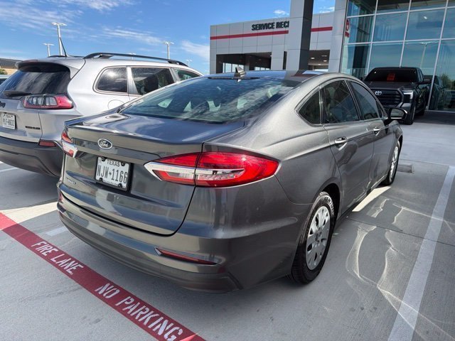 Used 2020 Ford Fusion S FWD image 8