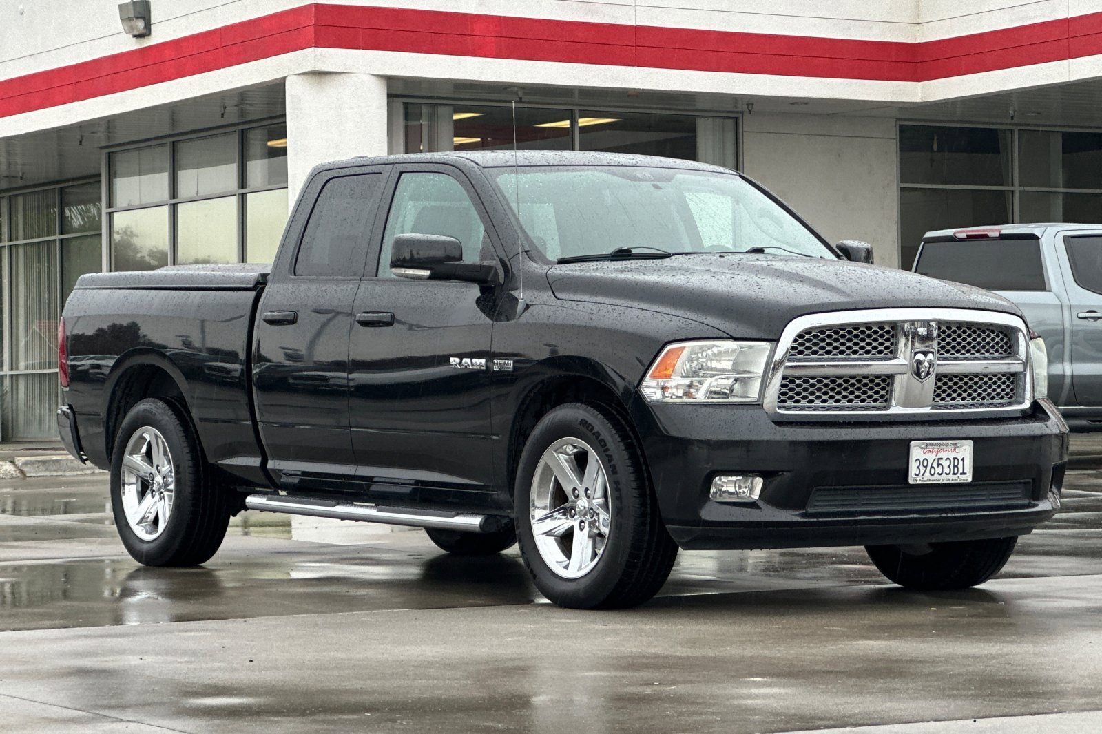 Used 2010 Dodge Ram 1500 Truck Sport image 8