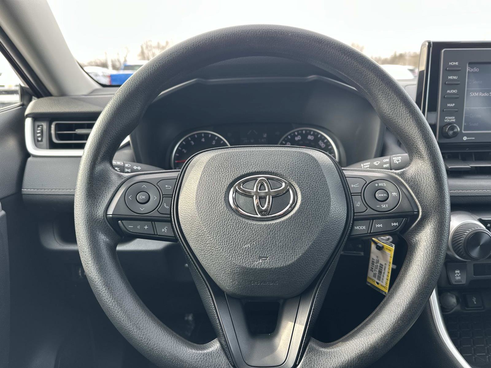 Used 2020 Toyota RAV4 LE image 21