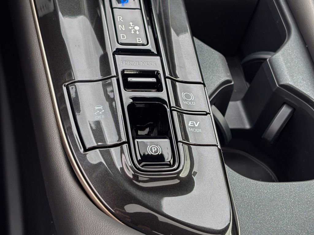 New 2026 Toyota Crown Nightshade image 27