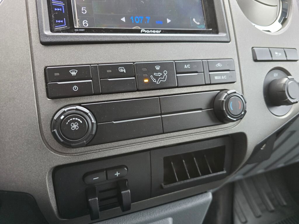 Used 2011 Ford F250 XLT w/ XLT Interior Pkg image 35