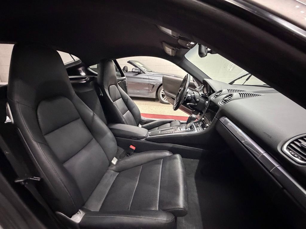 Used 2019 Porsche 718 Cayman RWD image 41