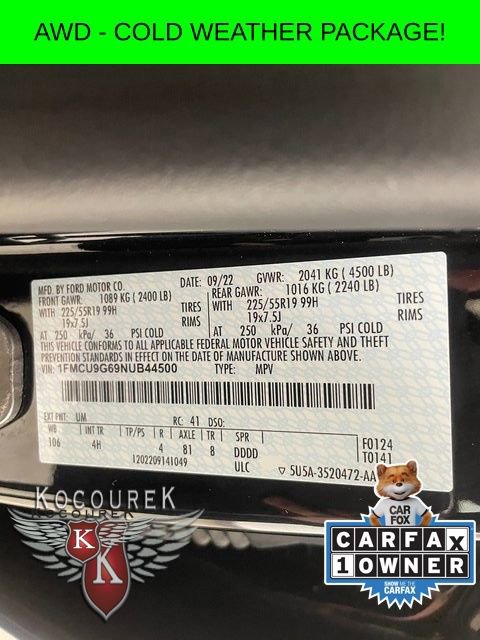 Used 2022 Ford Escape SE w/ SE Sport Appearance Package image 26