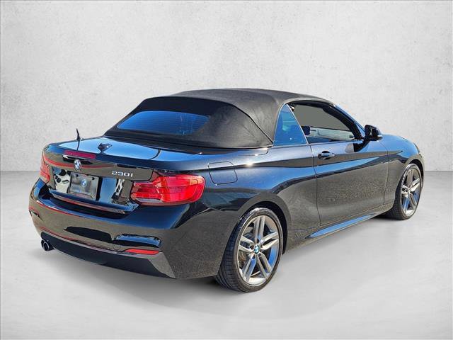 Used 2018 BMW 230i Convertible image 5