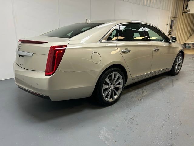 Used 2014 Cadillac XTS Base image 3
