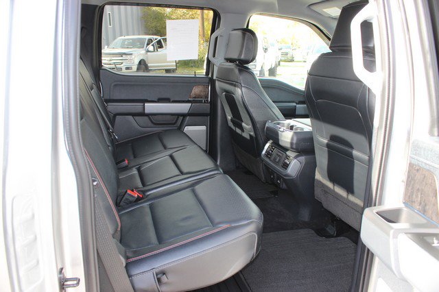 Used 2022 Ford F150 Lariat w/ Equipment Group 502A High image 16