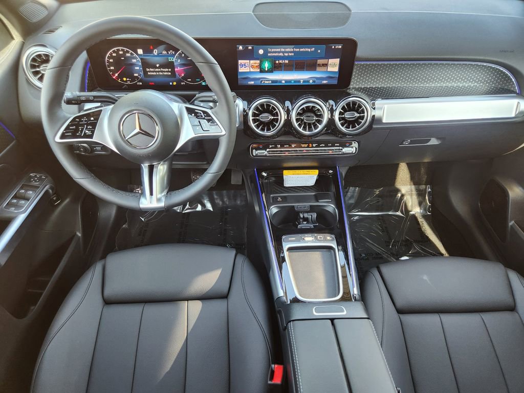 New 2025 Mercedes-Benz GLB 250 4MATIC image 21