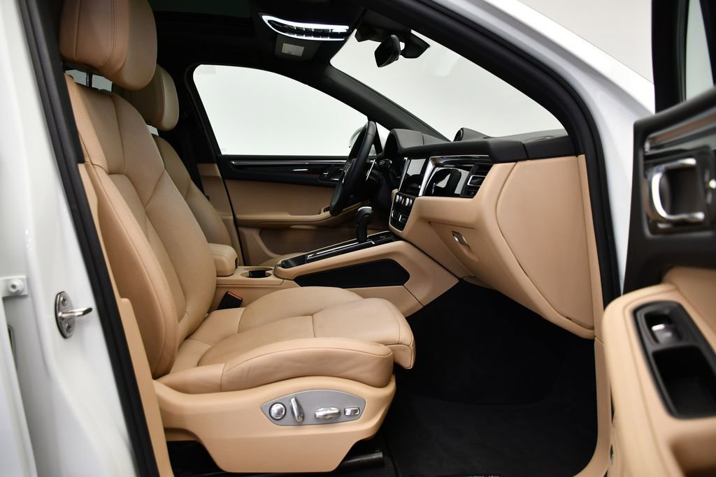 Used 2022 Porsche Macan image 51