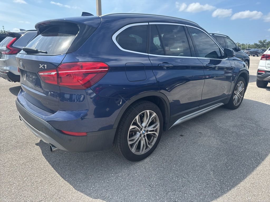Used 2017 BMW X1 xDrive28i image 2