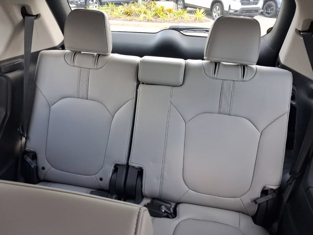 Used 2023 Honda Pilot EX-L image 24