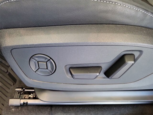 New 2025 Audi Q6 e-tron Premium Plus image 12