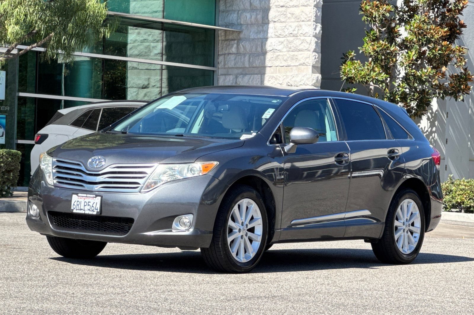 Used 2011 Toyota Venza FWD image 8