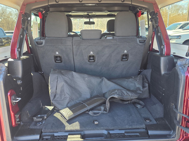 Used 2021 Jeep Wrangler Unlimited Willys image 4