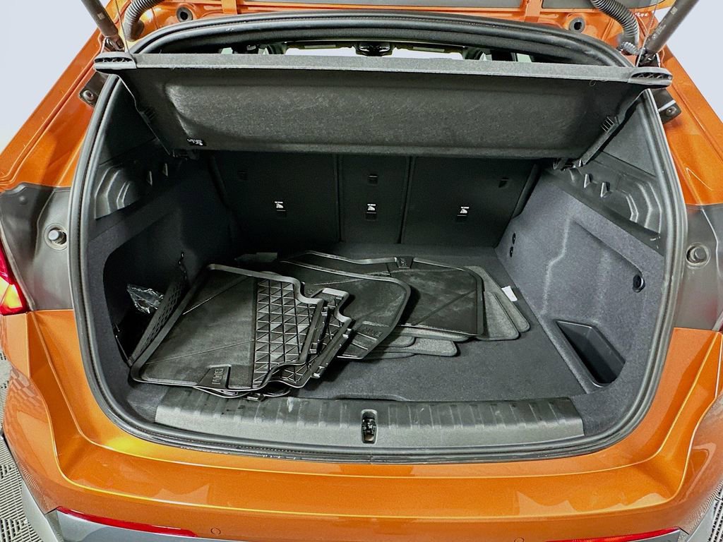 Used 2025 BMW X1 xDrive28i w/ Convenience Package image 26