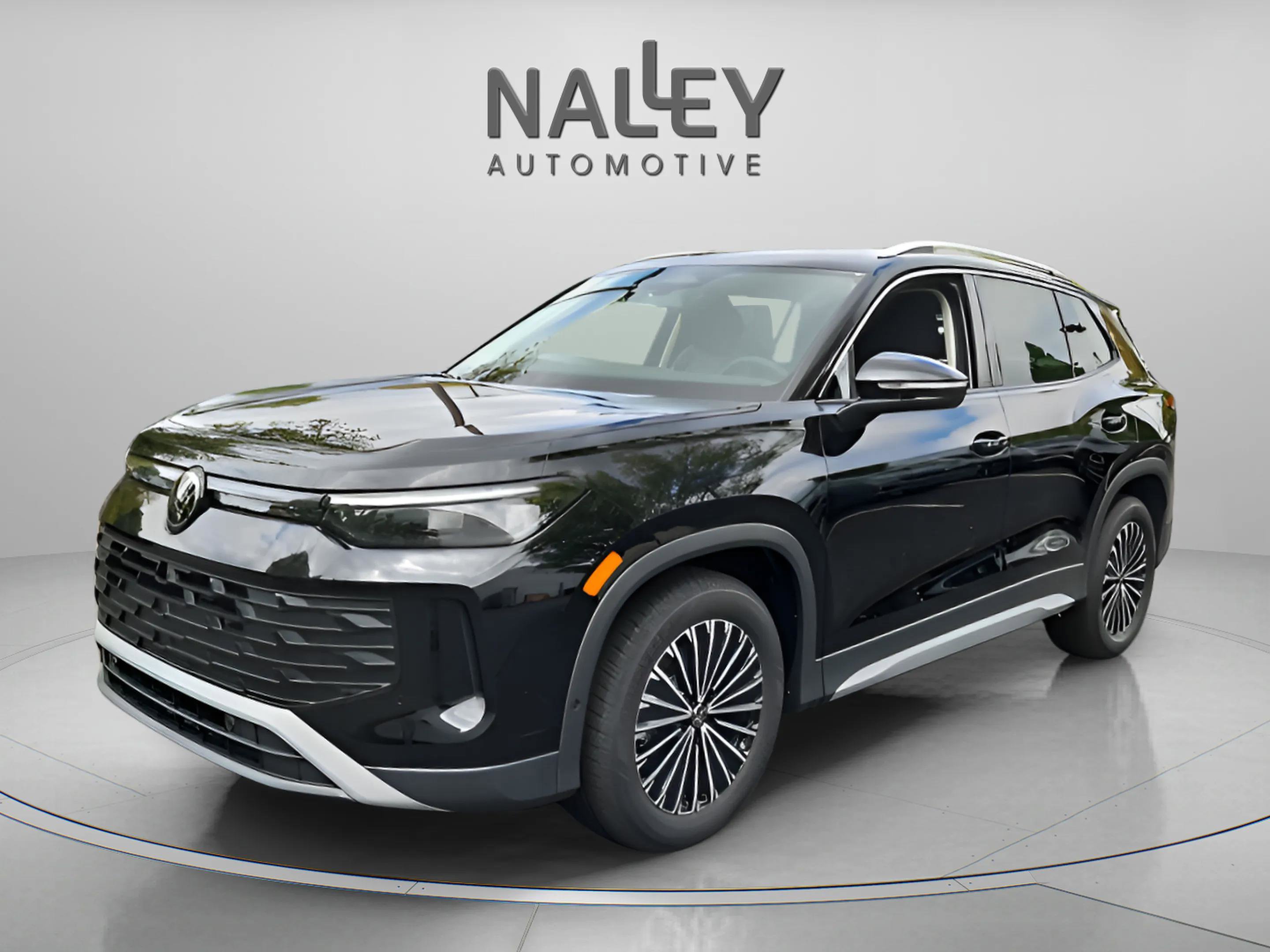 New 2025 Volkswagen Tiguan S image 1