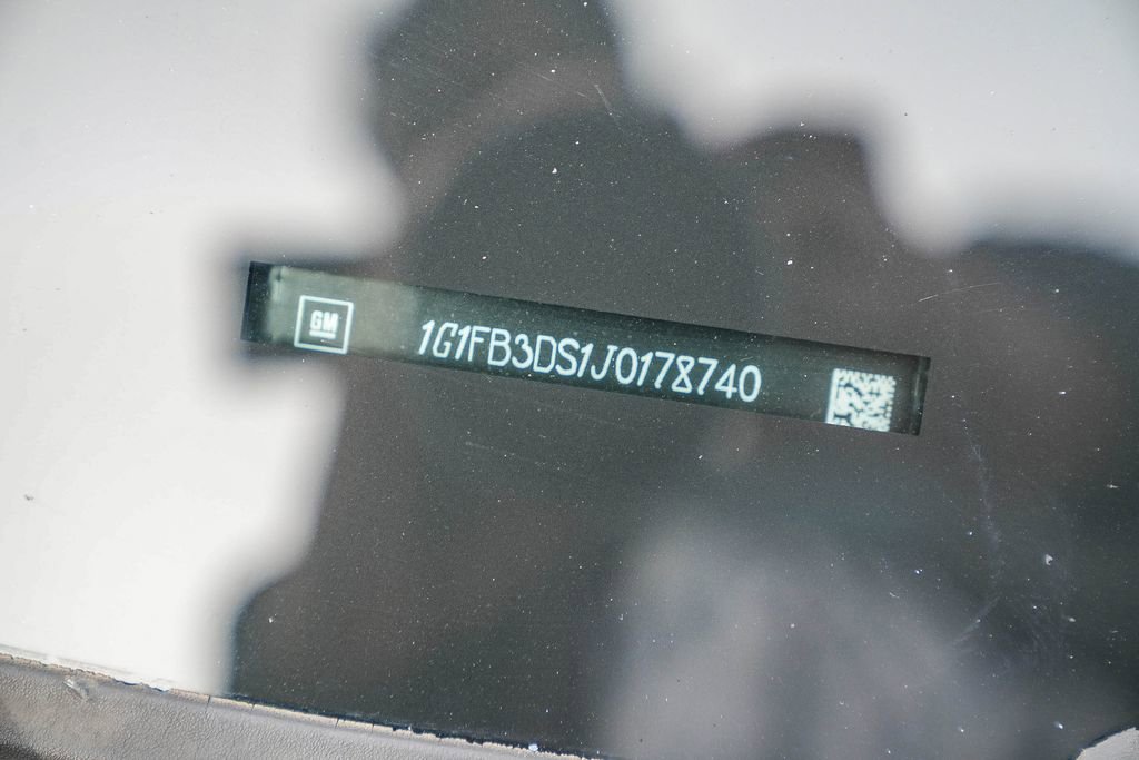 Used 2018 Chevrolet Camaro LT w/ RS Package image 30