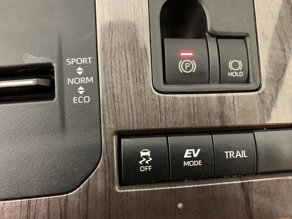 Used 2022 Toyota Highlander Platinum image 14