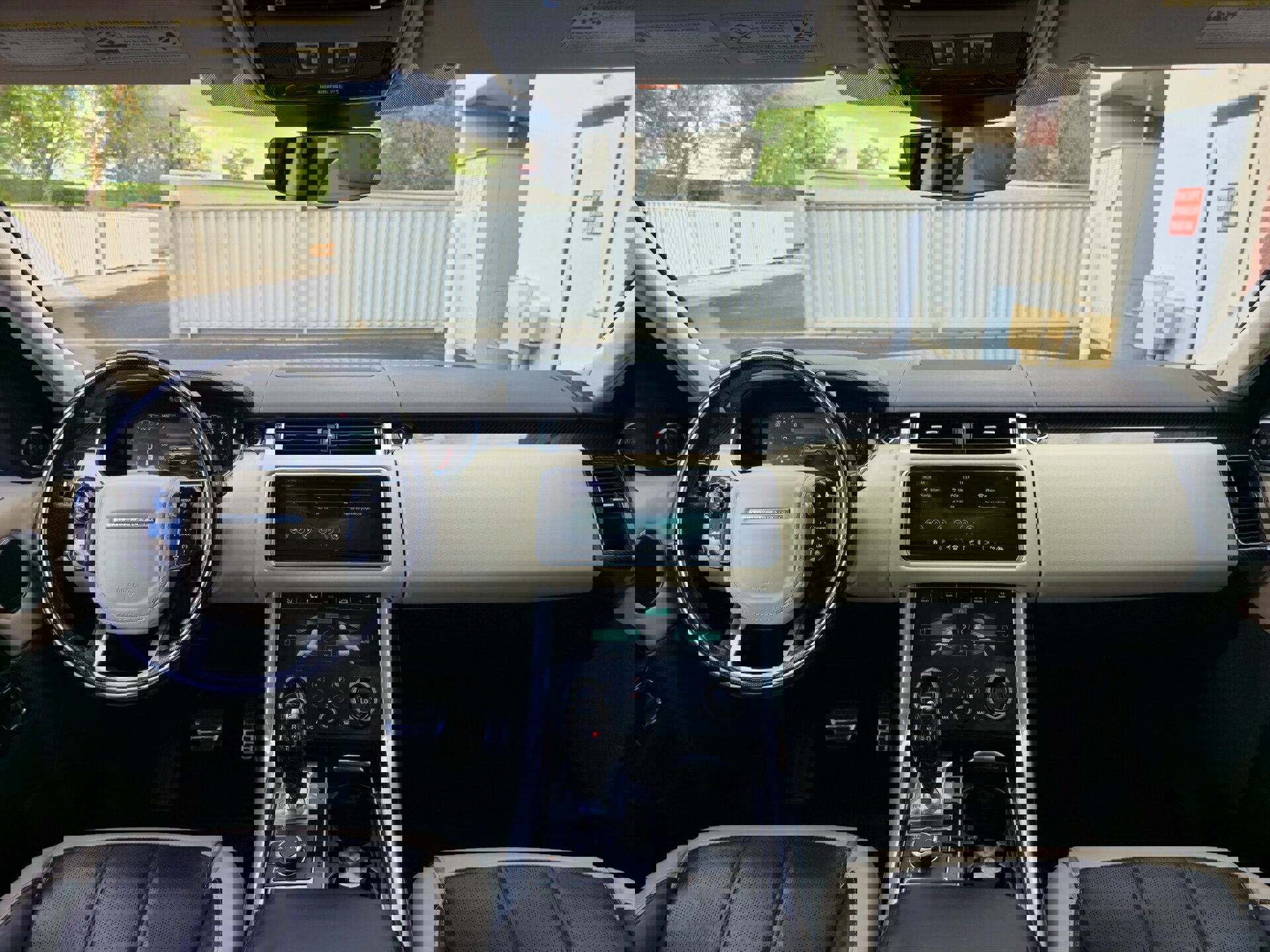 Used 2019 Land Rover Range Rover Sport HSE Dynamic image 15