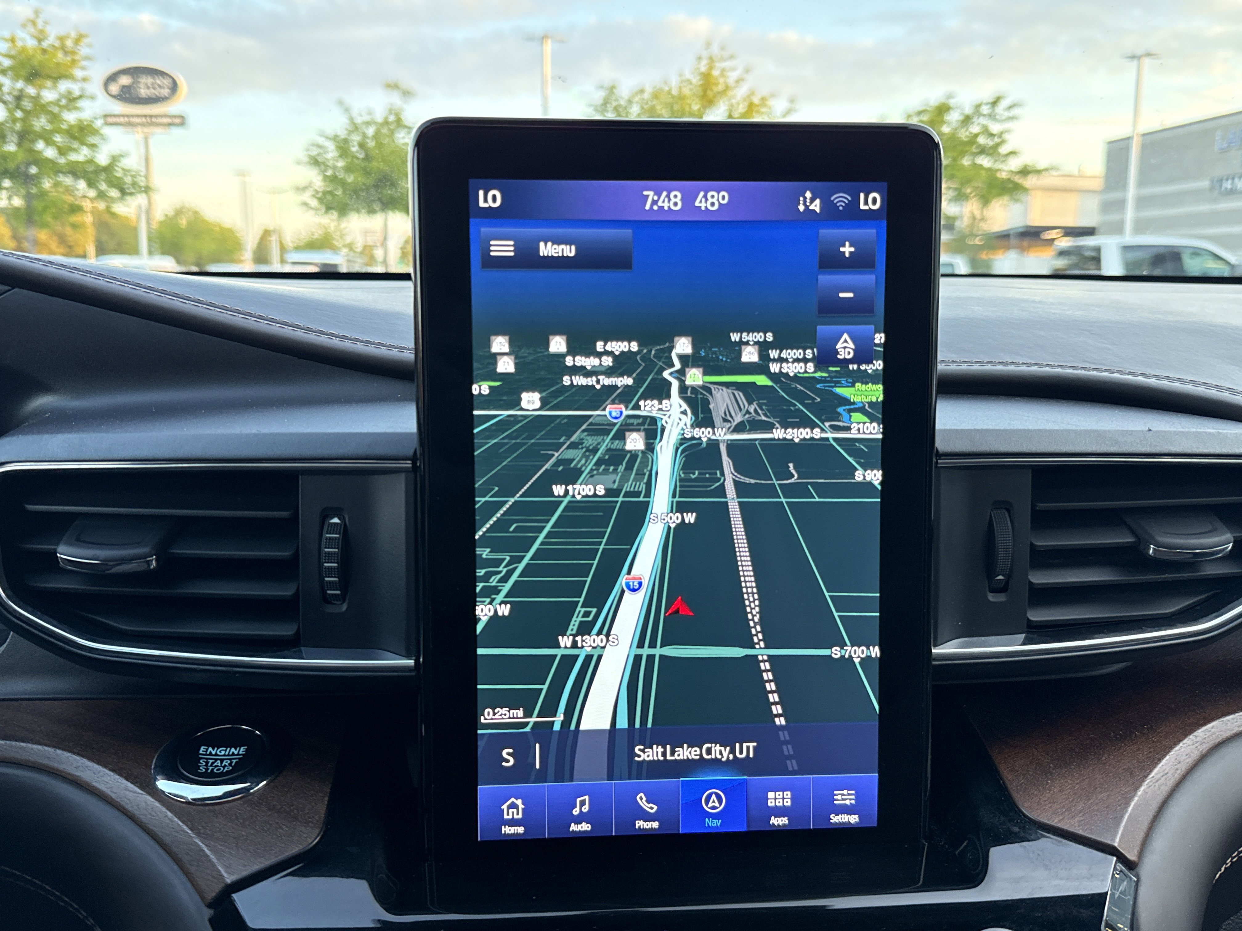 Used 2022 Ford Explorer King Ranch w/ Technology Package image 19