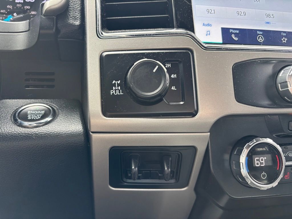 Used 2022 Ford F250 Lariat w/ Tremor Off-Road Package image 28