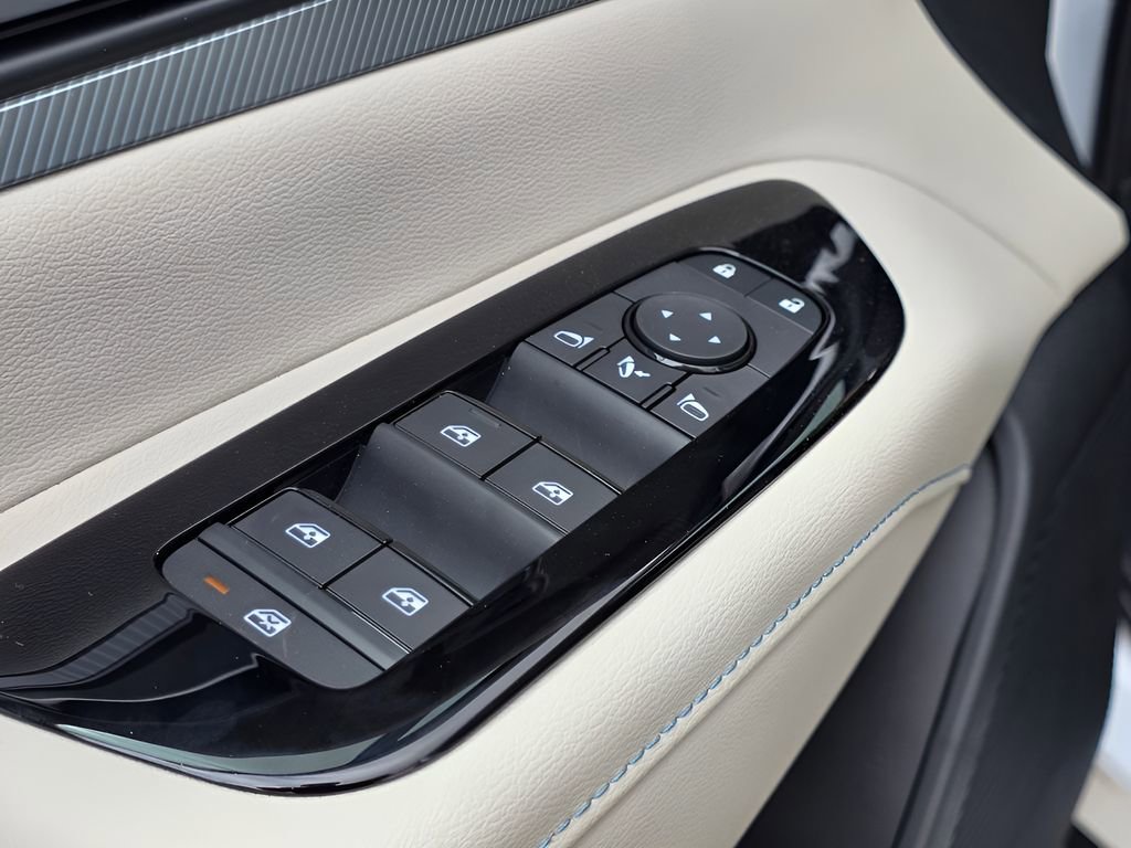 New 2026 Nissan Murano Platinum AWD/4WD image 16