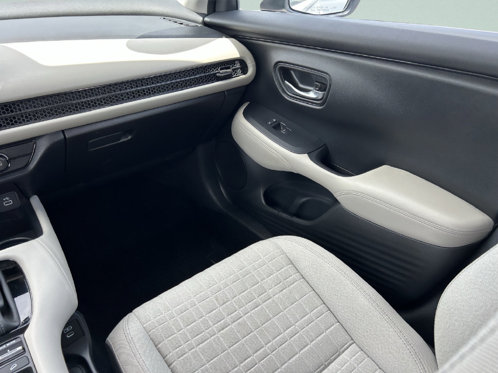 Used 2025 Honda HR-V LX image 20