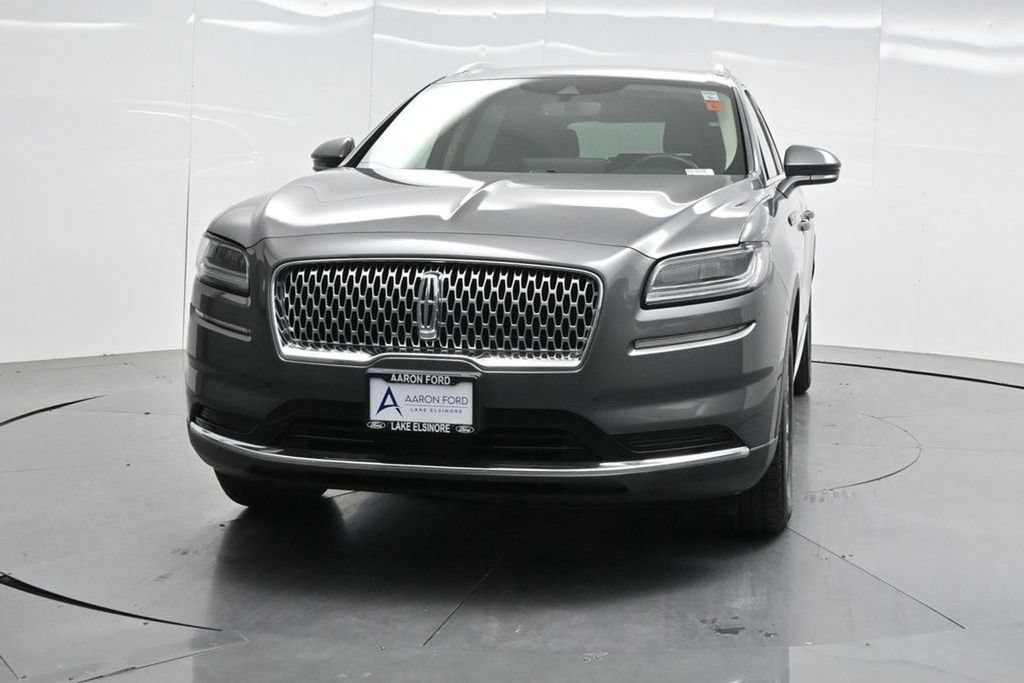 Used 2023 Lincoln Nautilus FWD w/ Premium Package image 43