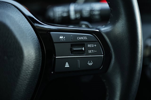 Used 2025 Honda Pilot EX-L image 35