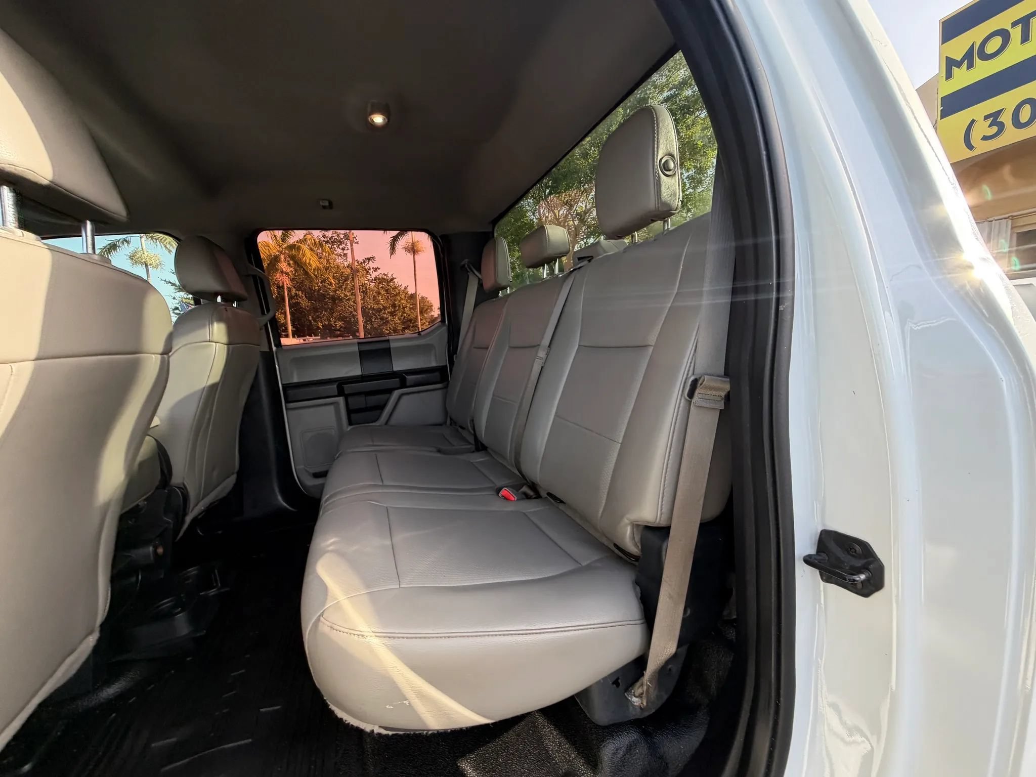 Used 2017 Ford F350 XL w/ Power Equipment Group AWD/4WD image 16