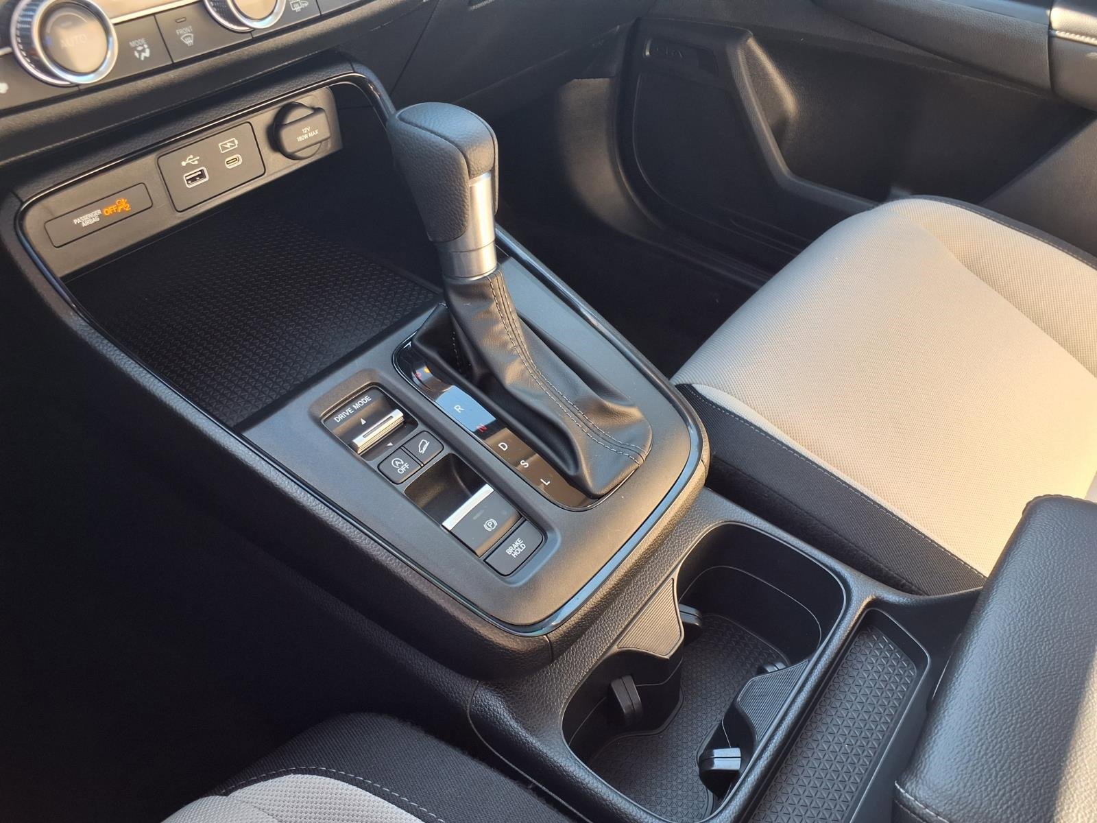 Used 2025 Honda CR-V EX image 22