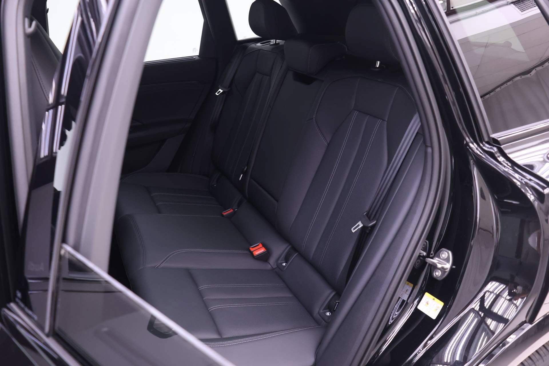 New 2027 Audi Q6 e-tron Premium Plus AWD/4WD image 11