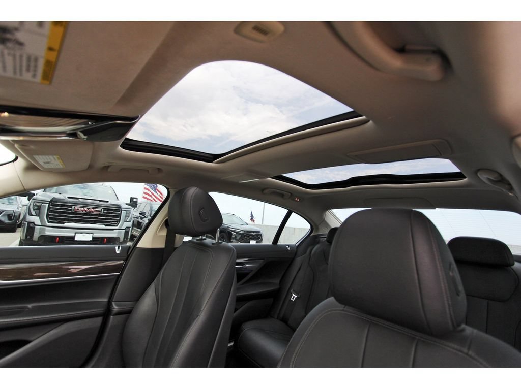 Used 2017 BMW 740i RWD image 28