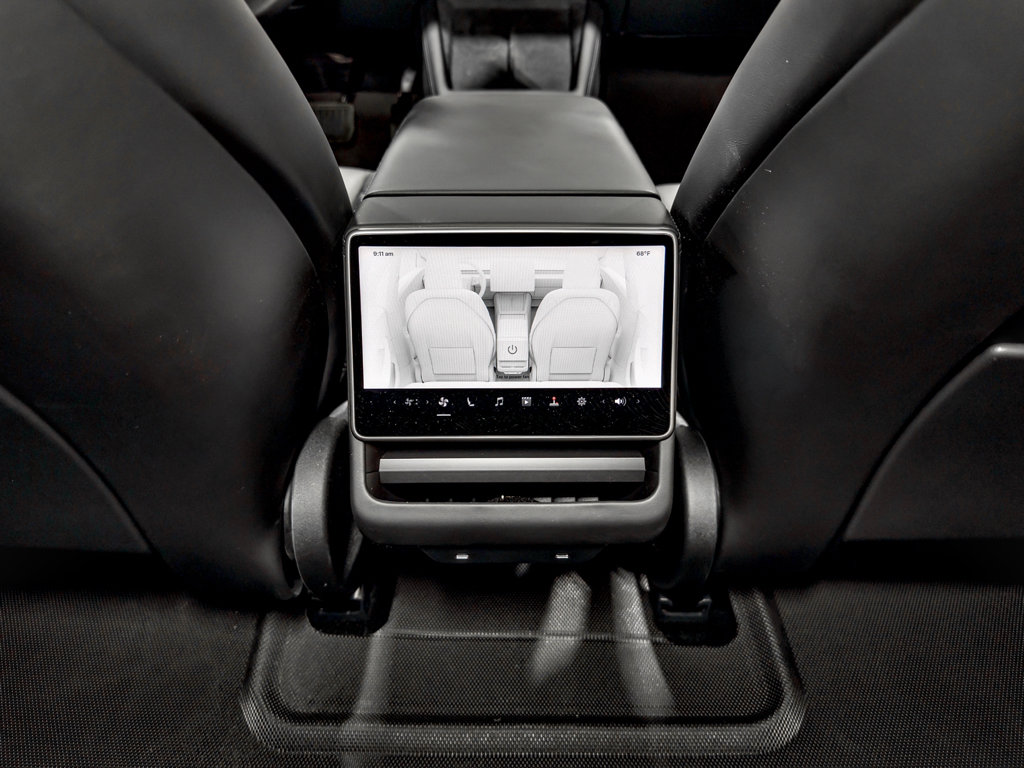 Used 2025 Tesla Model 3 Long Range image 19