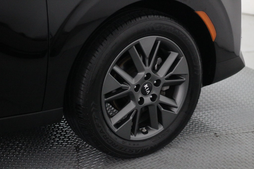 Used 2021 Kia Soul S FWD image 56
