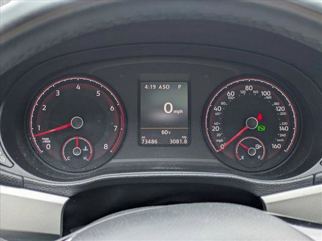 Used 2022 Volkswagen Passat 2.0T SE FWD image 12